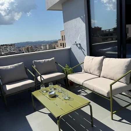 La Luxury Rooftop * ティラナ