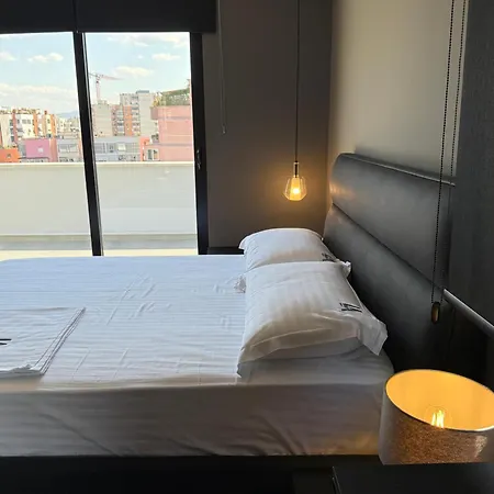 La Luxury Rooftop * Tirana