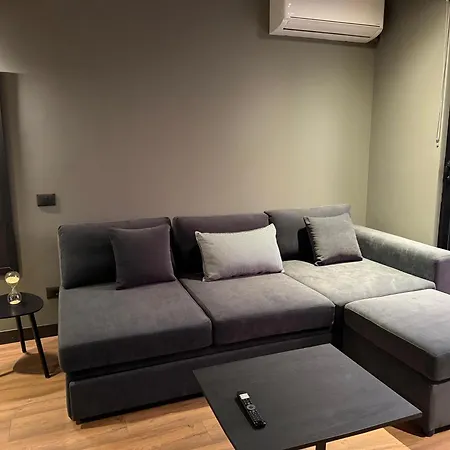 La Luxury Rooftop * Tirana