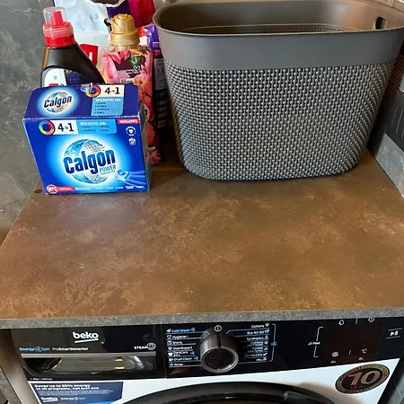 La Luxury Rooftop Apartment