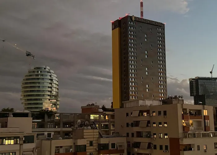 Lägenhet La Luxury Rooftop Tirana