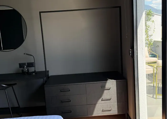 Apartment La Luxury Rooftop Tirana