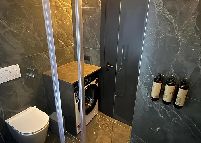 Lägenhet La Luxury Rooftop Tirana